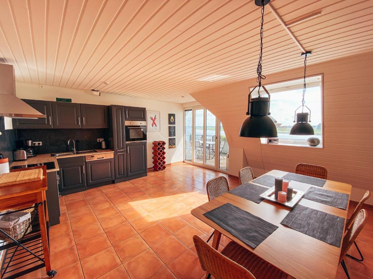 Rheinloft 3 - Grosse Giebelwohnung Mit Dachterrassen An Der Rheinpromenade Emmerich Luaran gambar