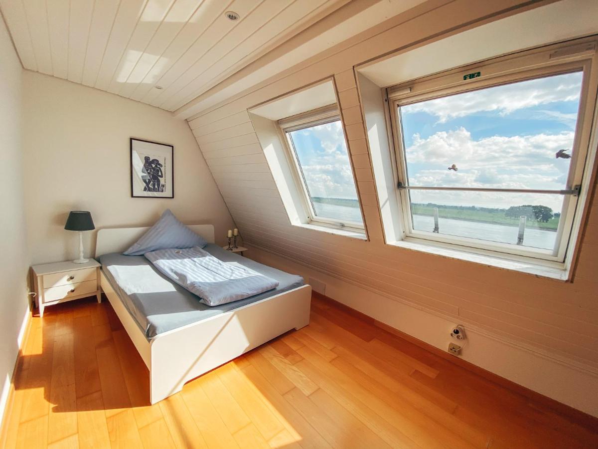 Rheinloft 3 - Grosse Giebelwohnung Mit Dachterrassen An Der Rheinpromenade Emmerich Luaran gambar