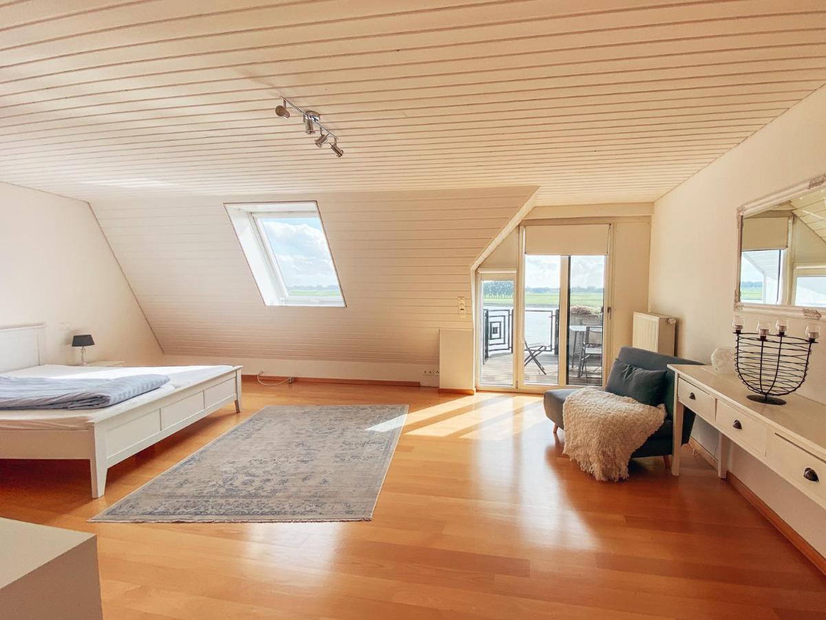 Rheinloft 3 - Grosse Giebelwohnung Mit Dachterrassen An Der Rheinpromenade Emmerich Luaran gambar