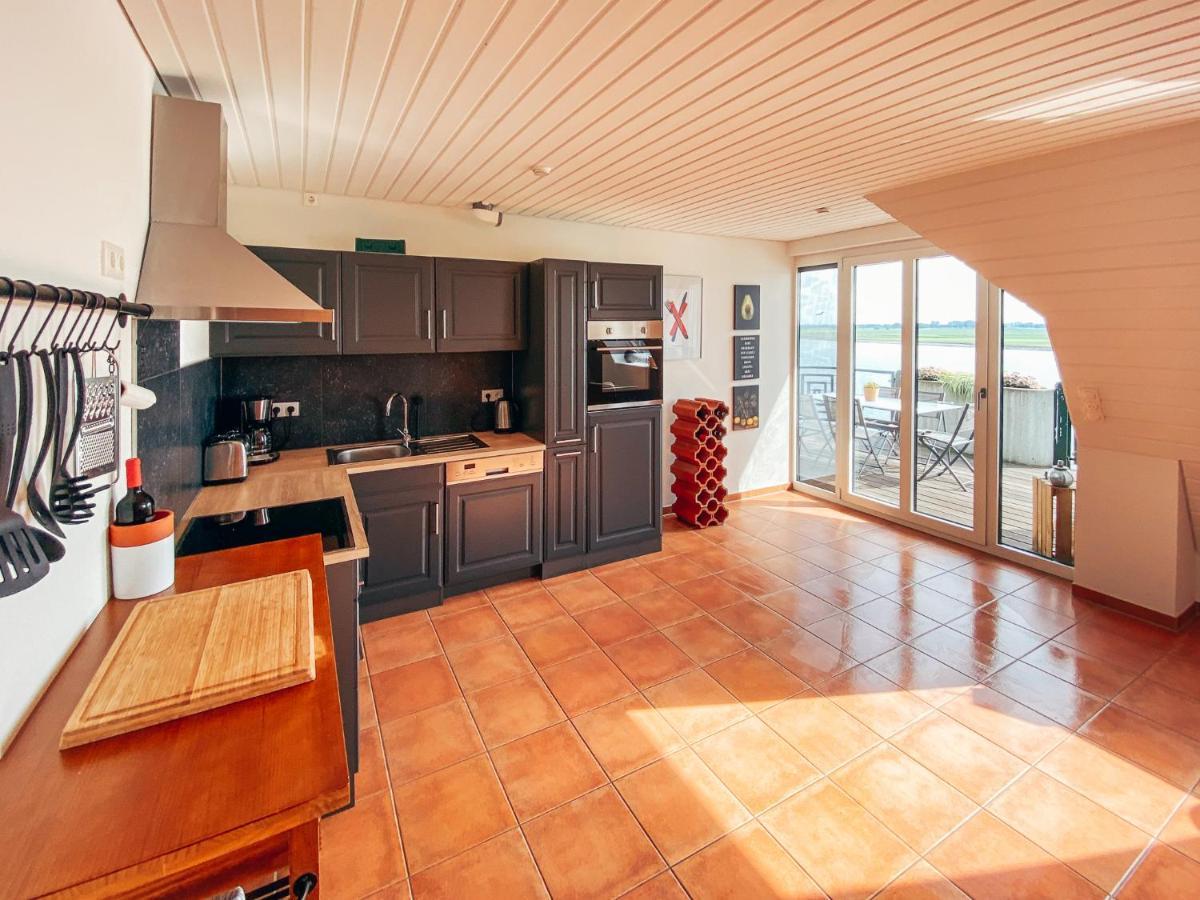 Rheinloft 3 - Grosse Giebelwohnung Mit Dachterrassen An Der Rheinpromenade Emmerich Luaran gambar