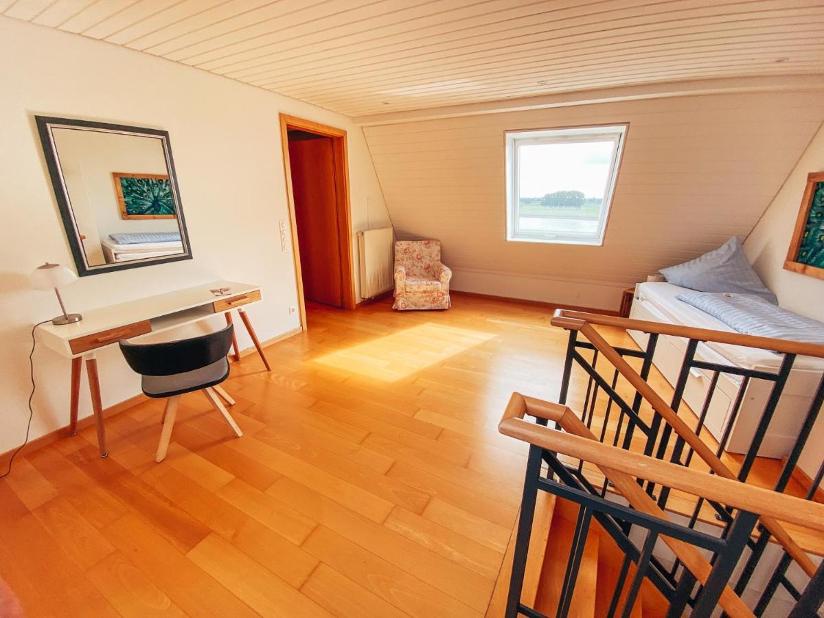 Rheinloft 3 - Grosse Giebelwohnung Mit Dachterrassen An Der Rheinpromenade Emmerich Luaran gambar